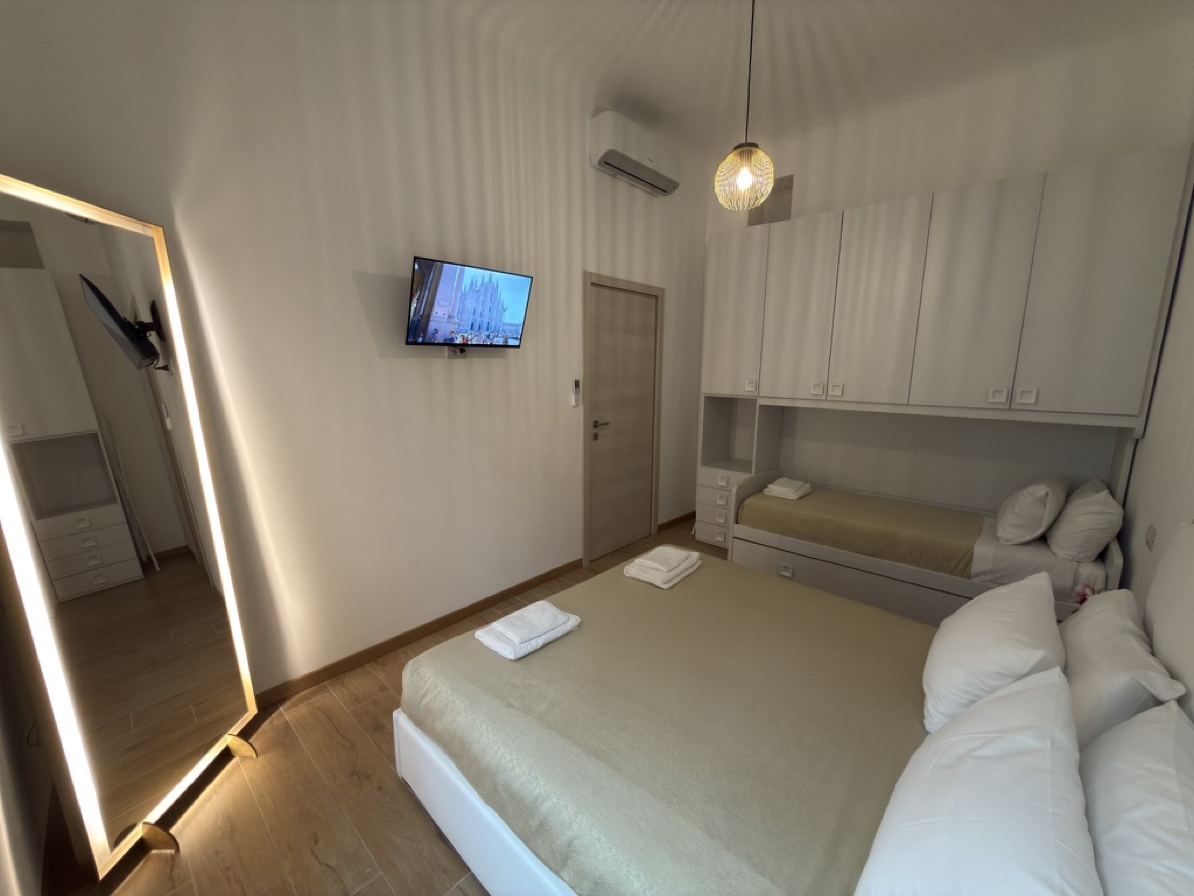 Bassini Apartment, Bedroom 1 3
